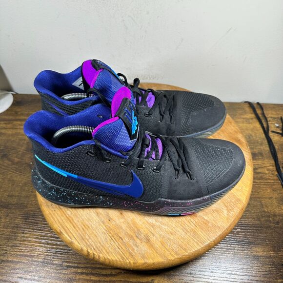 Nike Kyrie 3 Flip The Switch Basketball Shoe Men's Size 11.5 852395-003 - Picture 1 of 10